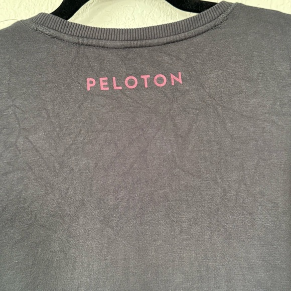 Peloton Gray Long Sleeve light weight sweat Shirt. Size medium - Picture 4 of 6